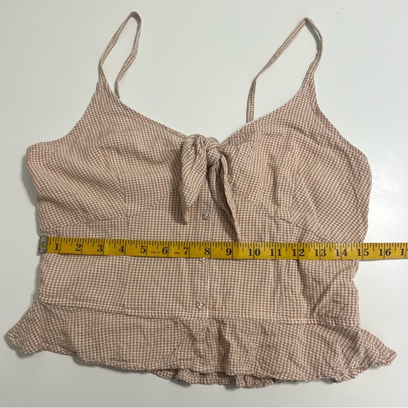 Cropped Top - Picture 2 of 8